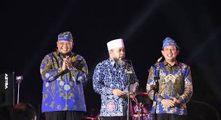 karnaval besuruk